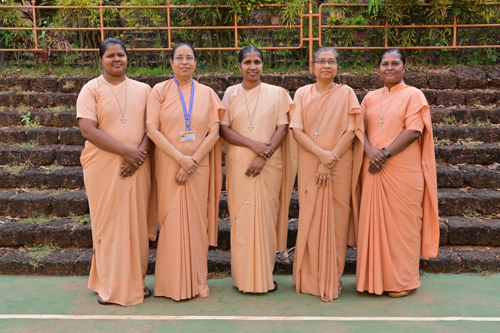 Sisters Of The Management Team