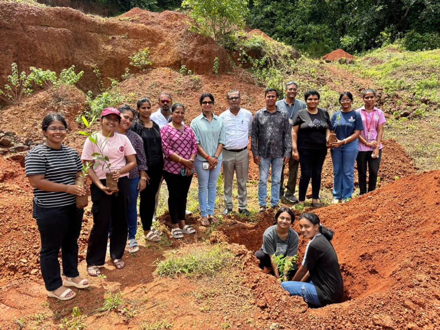 Carmel Students Plant Saplings at Nuvem
